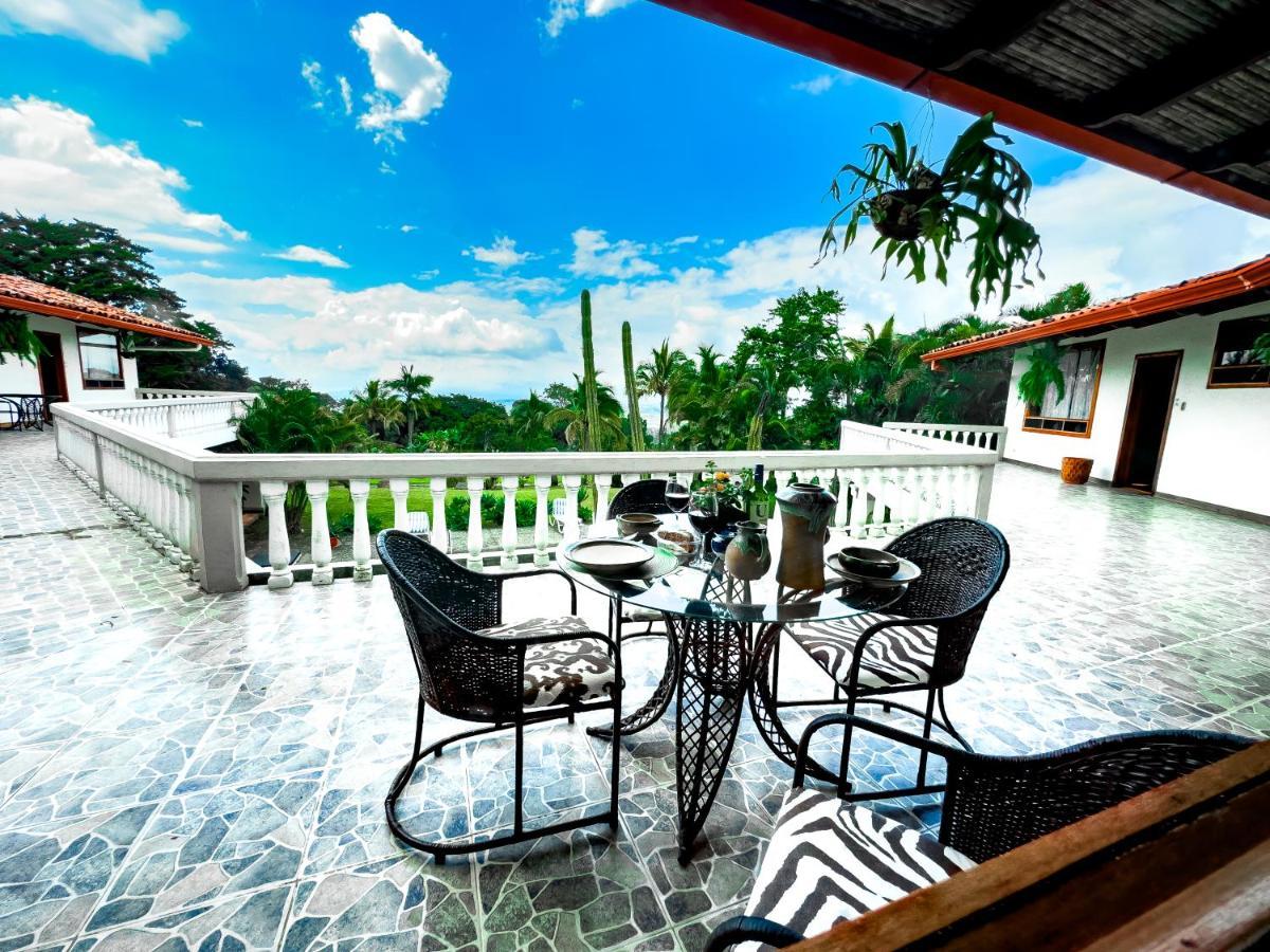 Canal Grande Lodge Piedades Exterior photo